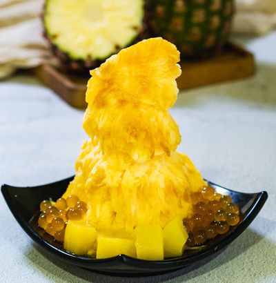 Pineapple Snow Ice